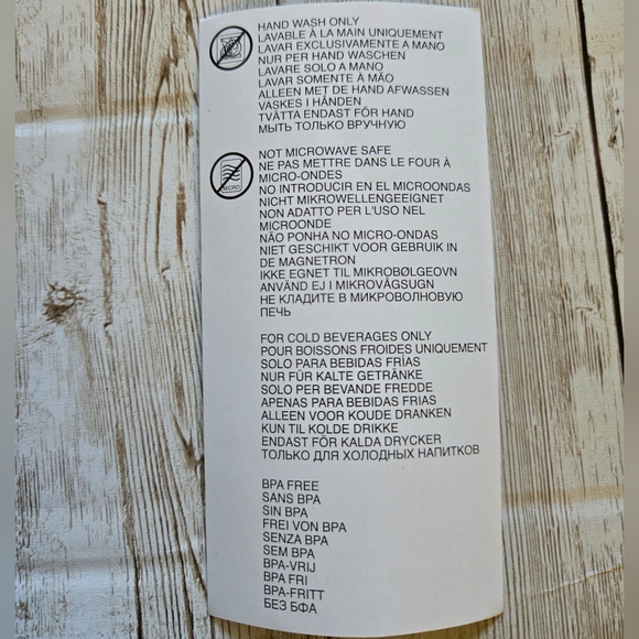 Darkwing duck loungefly cup with lid - Picture 2 of 9